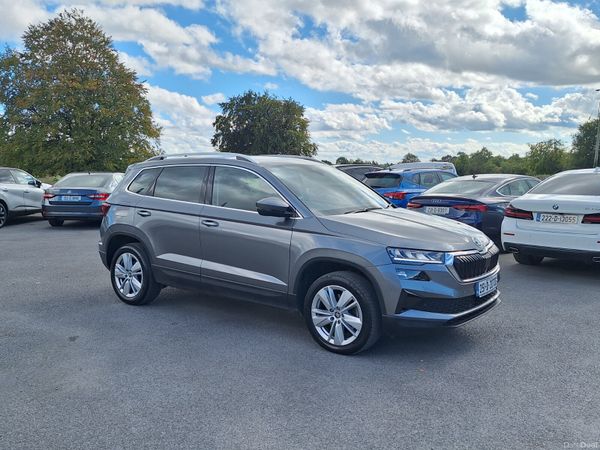 Skoda Karoq SUV, Diesel, 2025, Grey