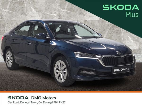 Skoda Octavia Saloon, Diesel, 2024, Blue