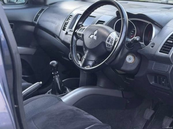 Mitsubishi Outlander SUV, Diesel, 2010, Blue