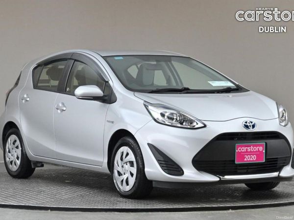 Toyota Aqua Hatchback, Petrol Hybrid, 2020, Silver