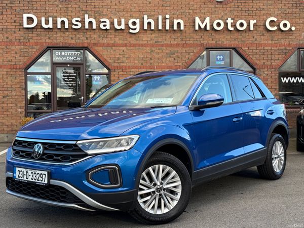 Volkswagen T-Roc SUV, Petrol, 2023, Blue