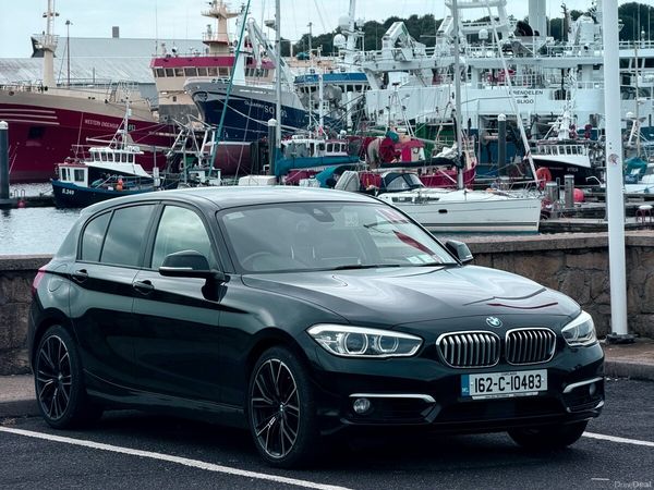 BMW 1-Series Hatchback, Diesel, 2016, Black