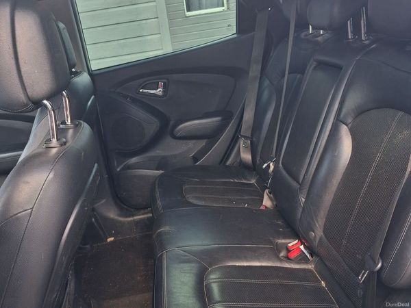 Hyundai ix35 SUV, Diesel, 2012, Silver