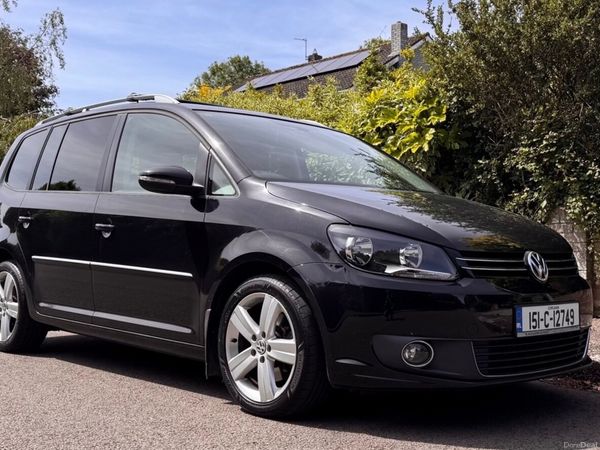 Volkswagen Touran MPV, Diesel, 2015, Black