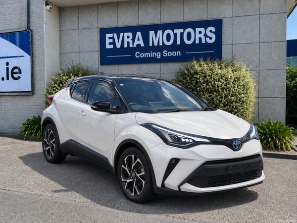 Toyota C-HR SUV, Petrol Hybrid, 2021, White
