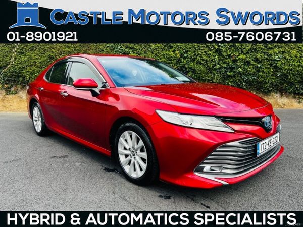 Toyota Camry Saloon, Petrol Hybrid, 2017, Red