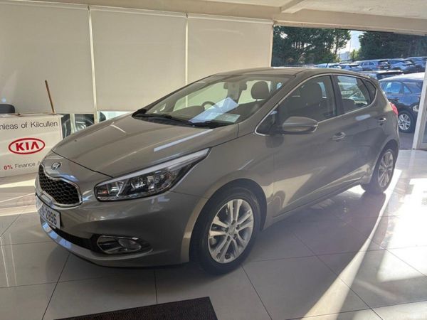 Kia Ceed Hatchback, Diesel, 2015, Silver