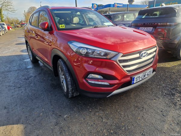 Hyundai Tucson SUV, Diesel, 2017, Red