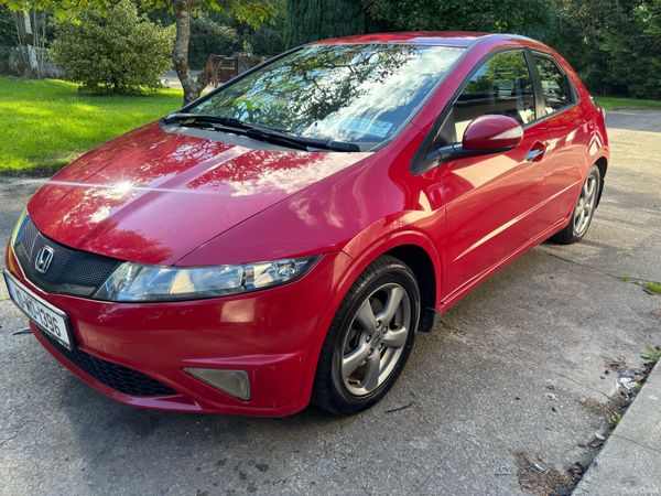 Honda Civic Hatchback, Petrol, 2010, Red