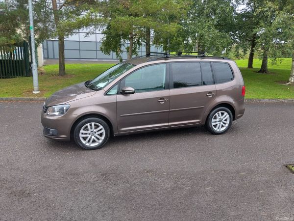Volkswagen Touran MPV, Diesel, 2014, Brown