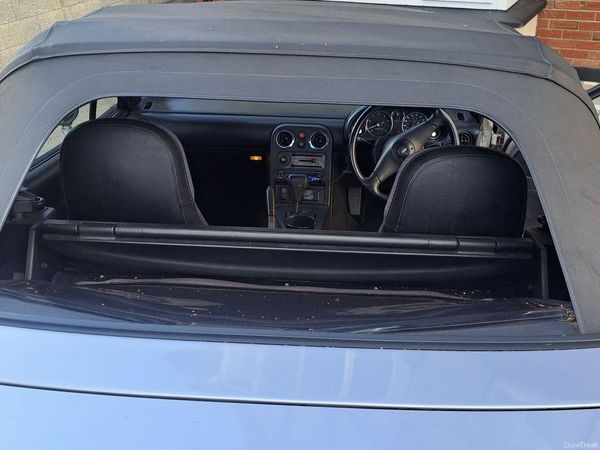 Mazda MX-5 Convertible, Petrol, 1991, Silver