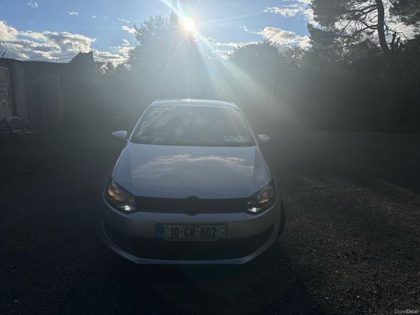 Volkswagen Polo Hatchback, Diesel, 2010, Silver