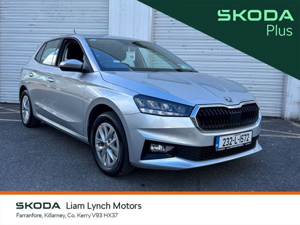 Skoda Fabia Hatchback, Petrol, 2023, Silver