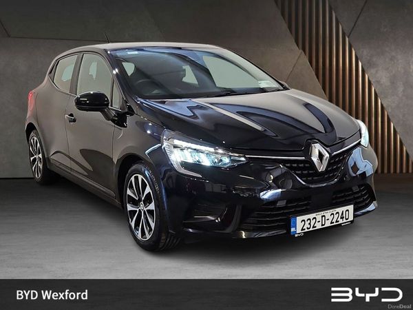 Renault Clio Hatchback, Petrol, 2023, Black