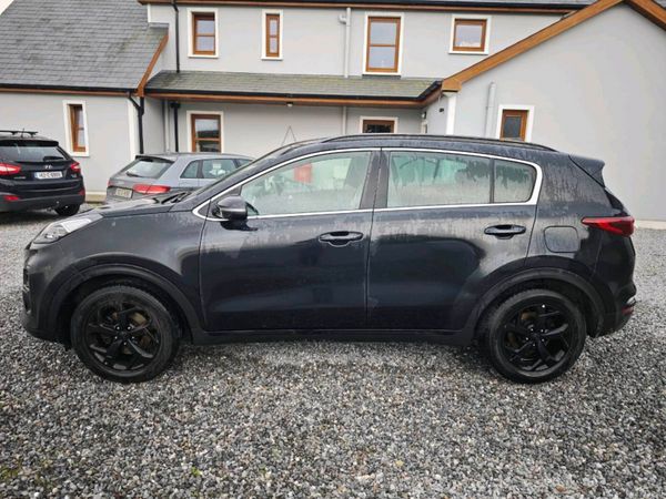Kia Sportage SUV, Diesel Hybrid, 2021, Black