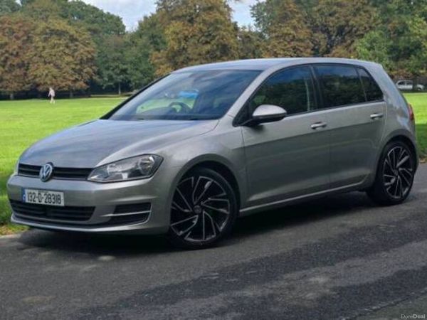 Volkswagen Golf Hatchback, Petrol, 2013, Silver