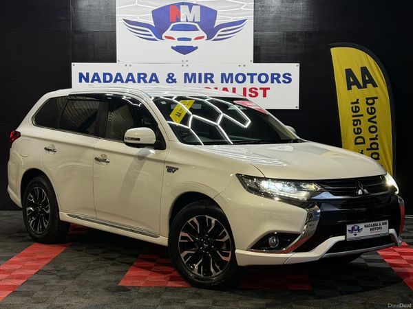 Mitsubishi Outlander SUV, Petrol Plug-in Hybrid, 2016, White