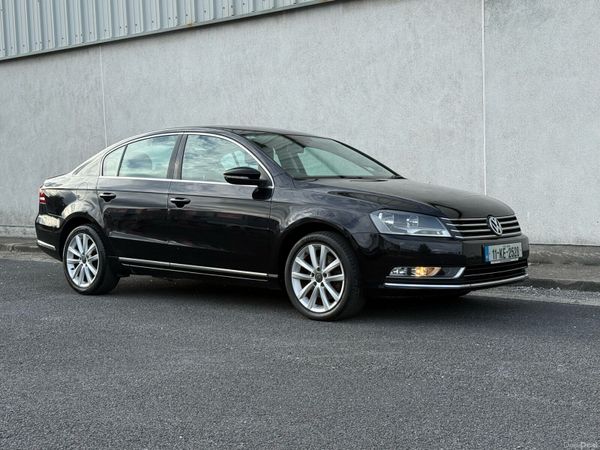 Volkswagen Passat Saloon, Diesel, 2011, Black