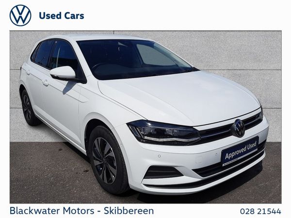 Volkswagen Polo Hatchback, Petrol, 2021, White