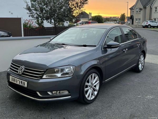 Volkswagen Passat Saloon, Diesel, 2014, Grey