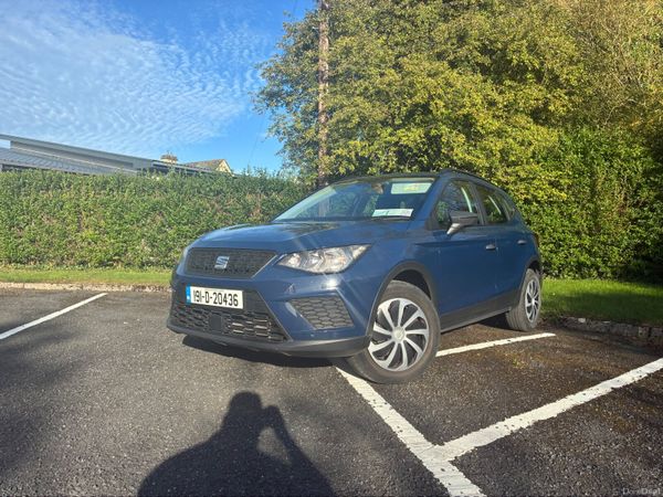 SEAT Arona SUV, Diesel, 2019, Blue