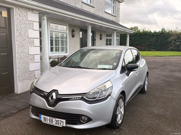 Renault Clio Hatchback, Petrol, 2016, Silver