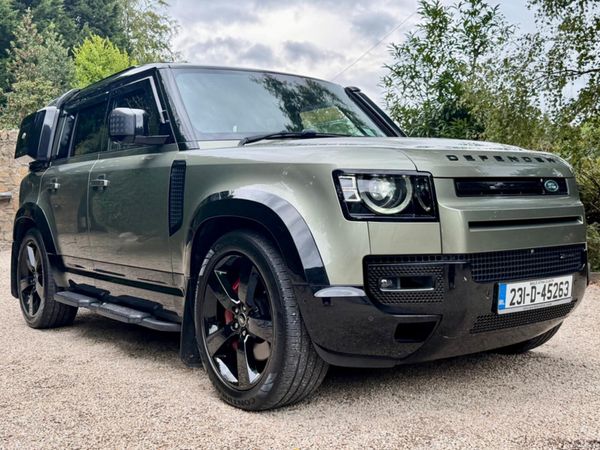 Land Rover Defender Estate, Petrol Plug-in Hybrid, 2023, Green