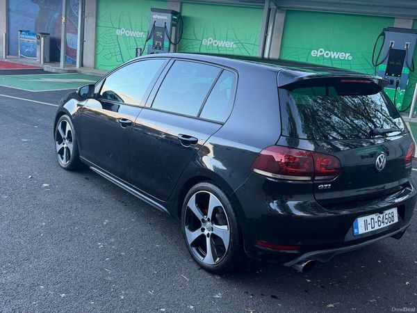 Volkswagen Golf Hatchback, Petrol, 2011, Black