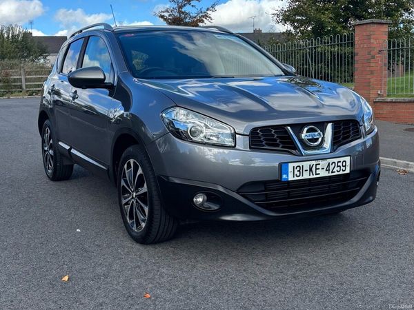 Nissan Qashqai Hatchback, Diesel, 2013, Grey