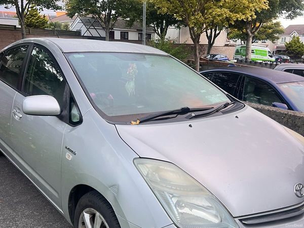 Toyota Prius Hatchback, Petrol Hybrid, 2008, Silver