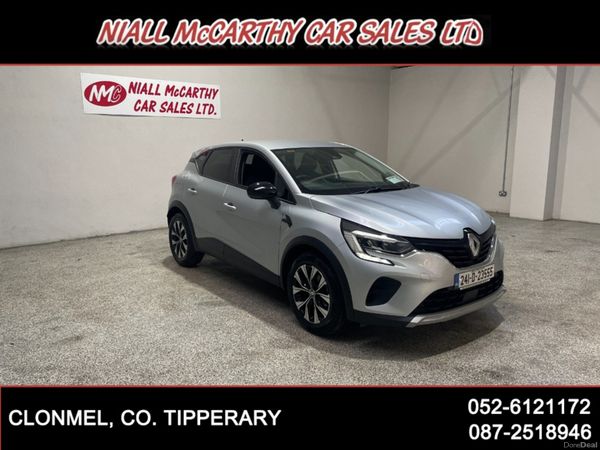 Renault Captur Hatchback, Petrol, 2024, Grey