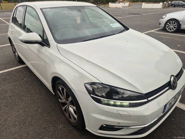 Volkswagen Golf Estate, Diesel, 2019, White