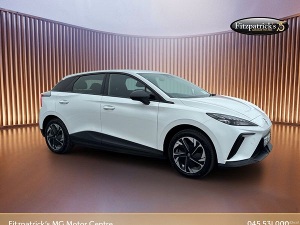 MG MG4 Hatchback, Electric, 2023, White