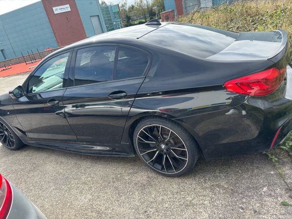 BMW 5-Series Saloon, Diesel, 2019, Black
