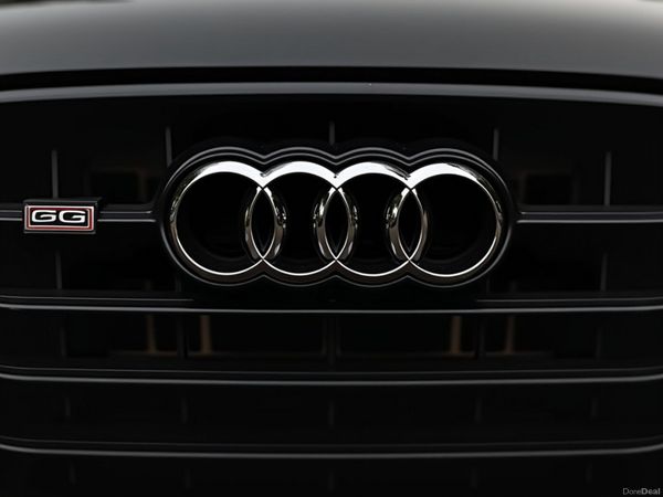 Audi A4 Saloon, Diesel, 2018, White