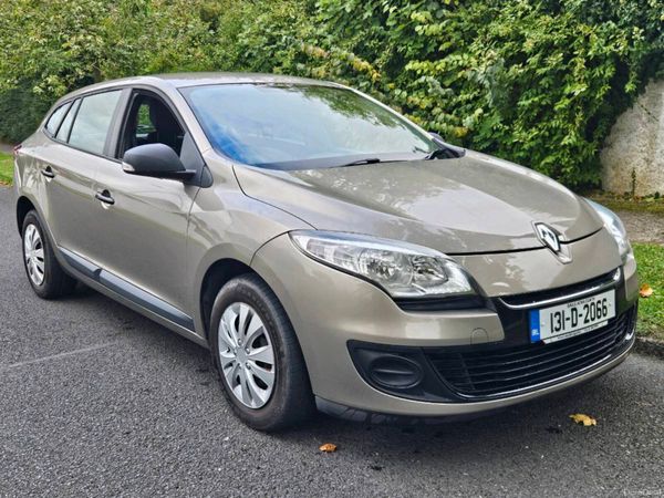 Renault Megane Estate, Diesel, 2013, Gold