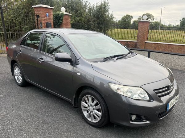 Toyota Corolla Saloon, Petrol, 2007, Grey