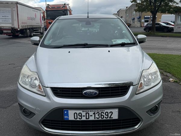 Ford Focus Hatchback, Diesel, 2009, Silver