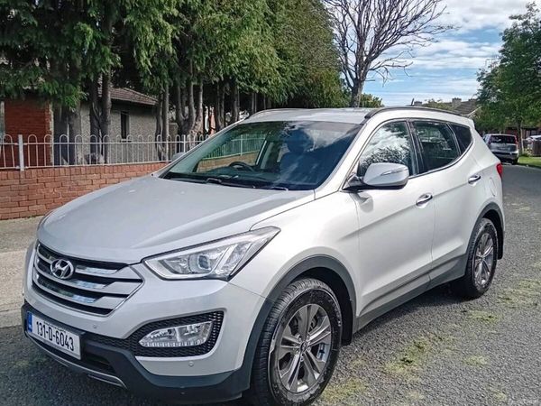 Hyundai Santa Fe SUV, Diesel, 2013, Silver