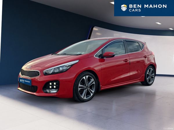 Kia Ceed Hatchback, Petrol, 2017, Red