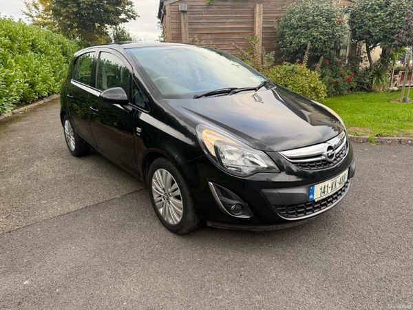 Opel Corsa Hatchback, Petrol, 2014, Black