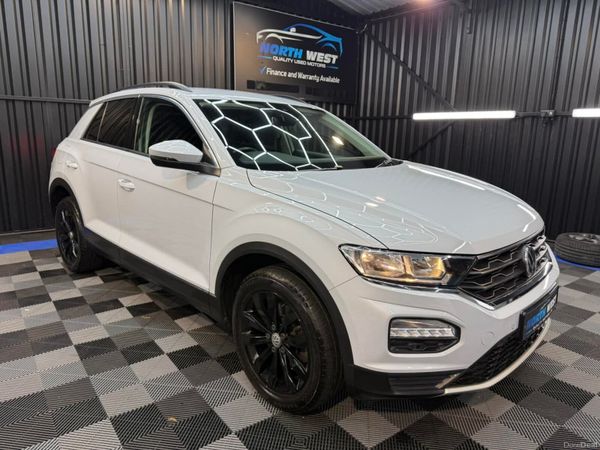 Volkswagen T-Roc SUV, Diesel, 2019, Silver