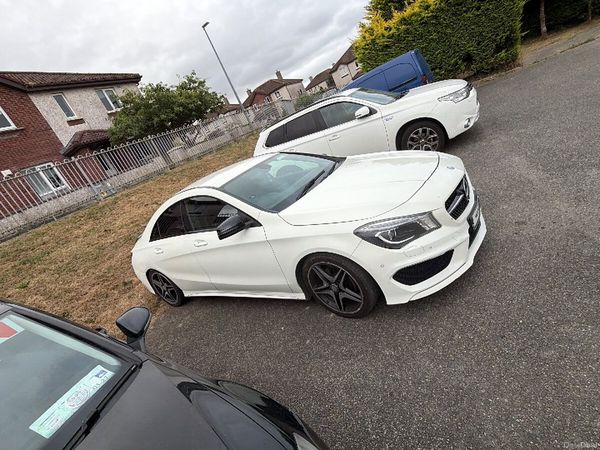 Mercedes-Benz CLA Saloon, Diesel, 2014, White