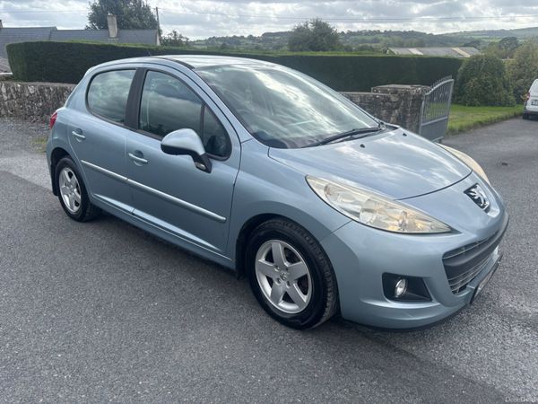 Peugeot 207 Hatchback, Petrol, 2011, Blue