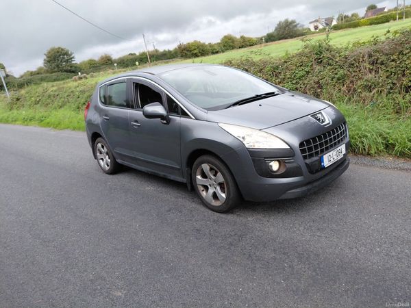 Peugeot 3008 MPV, Diesel, 2012, Grey