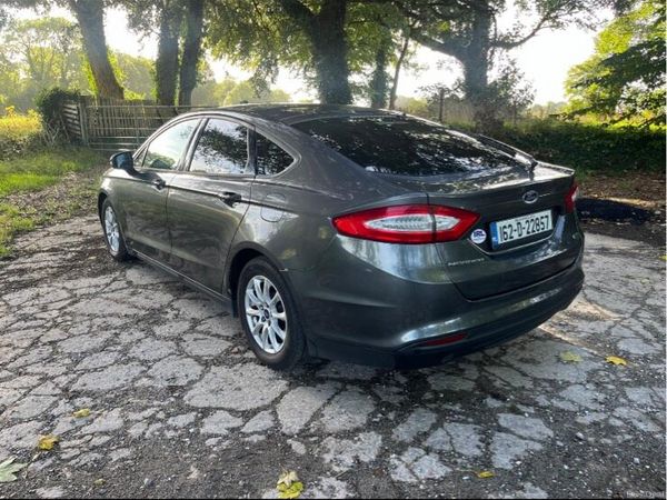 Ford Mondeo Hatchback, Diesel, 2016, Grey