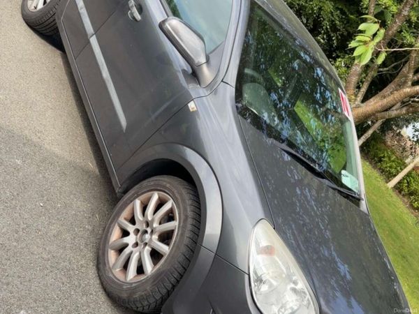Vauxhall Astra Hatchback, Diesel, 2009, Grey