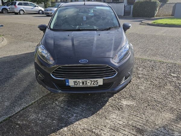 Ford Fiesta Hatchback, Petrol, 2015, Blue