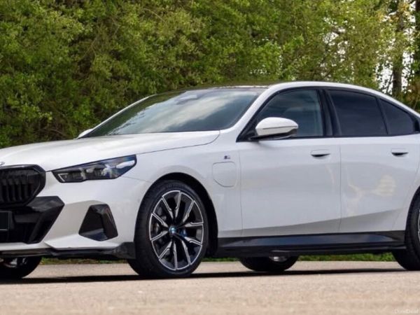 BMW 5-Series Saloon, Petrol Plug-in Hybrid, 2024, White