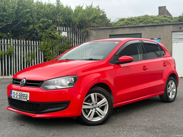 Volkswagen Polo Hatchback, Petrol, 2012, Red